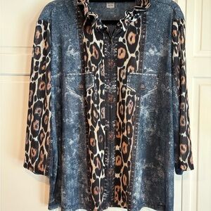 Peter Nygard Women's Leopard Print Button Down Shirt - Blue and Black